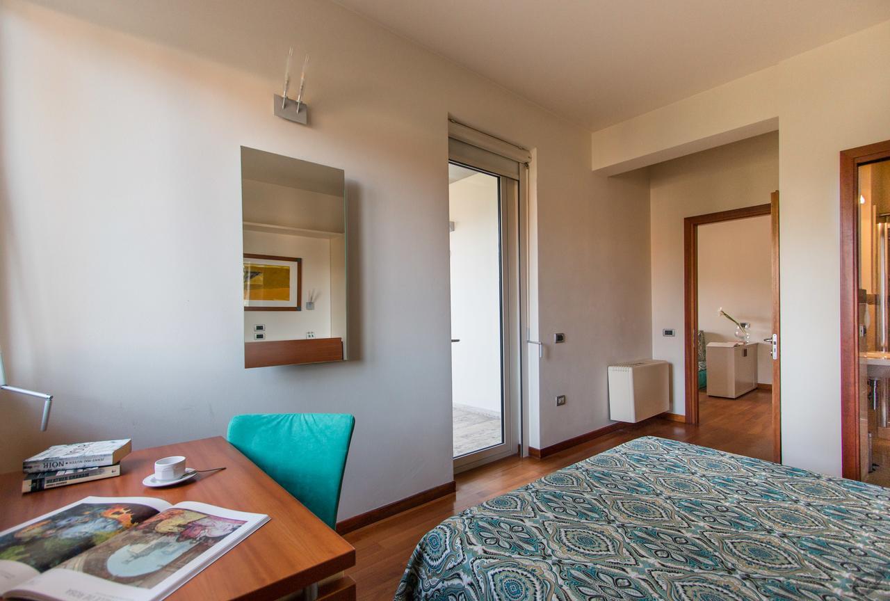 Verdeluna Aparthotel Marina di Pietrasanta Eksteriør billede